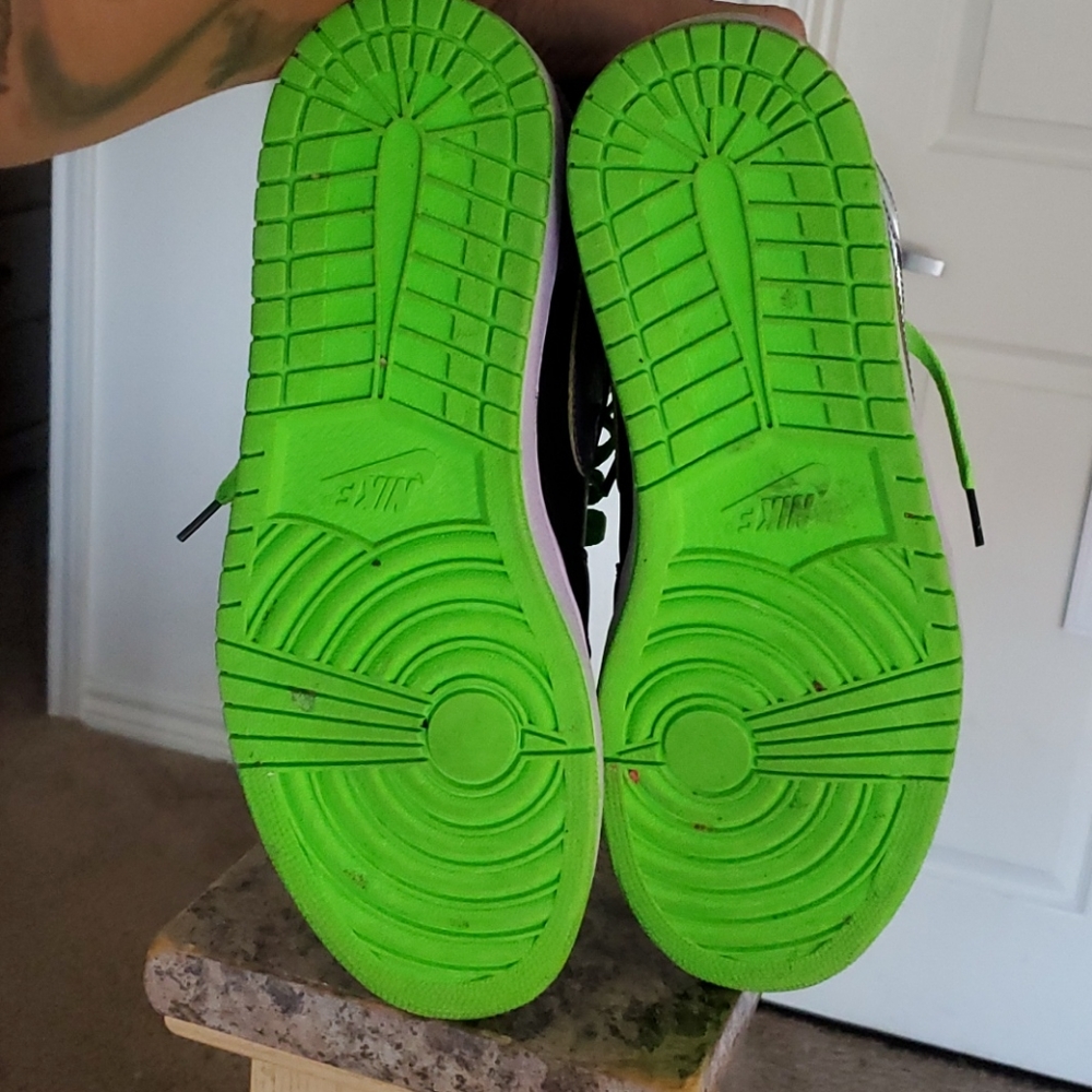 COPY - Jordan 1 mid "Joker" - Picture 5 of 5